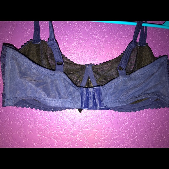Victoria secret lace bra - Picture 3 of 4